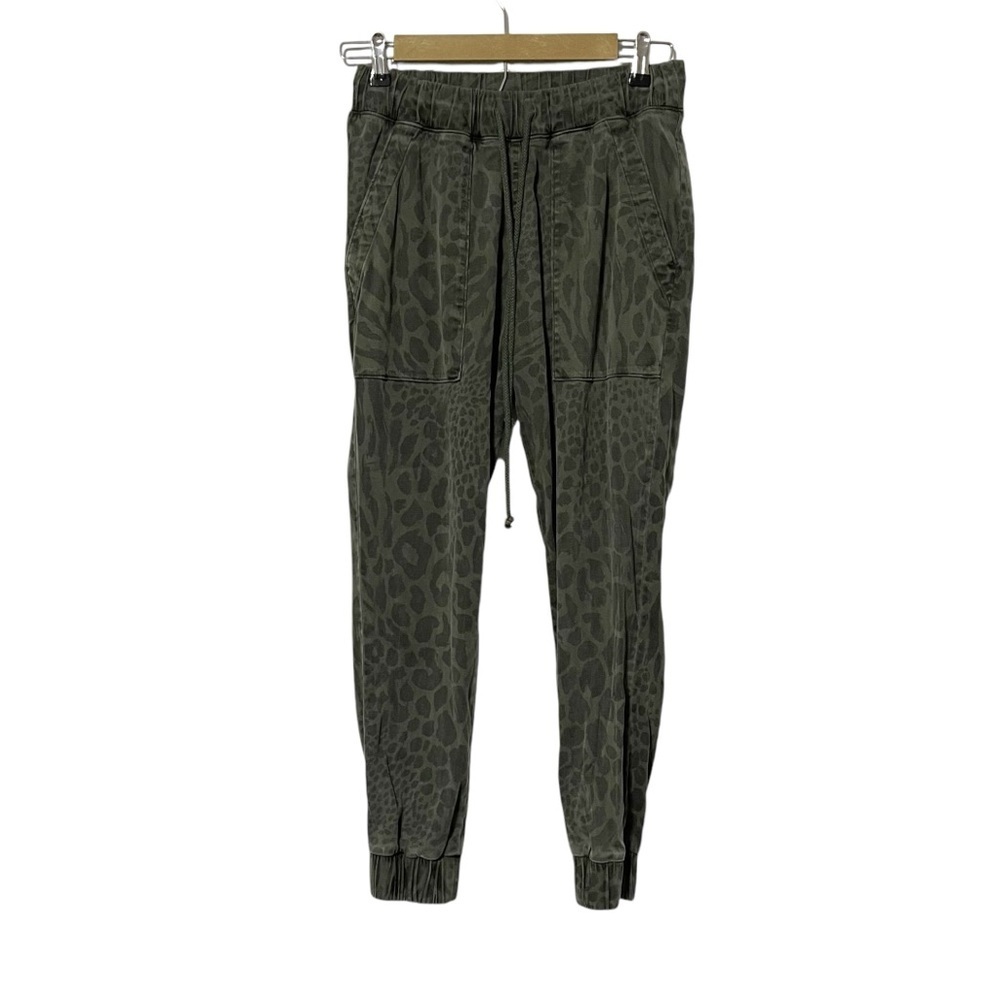 Bella Dahl Green Leopard Print‎ Jogger Pants Size XS Relaxed Boho Mobwife